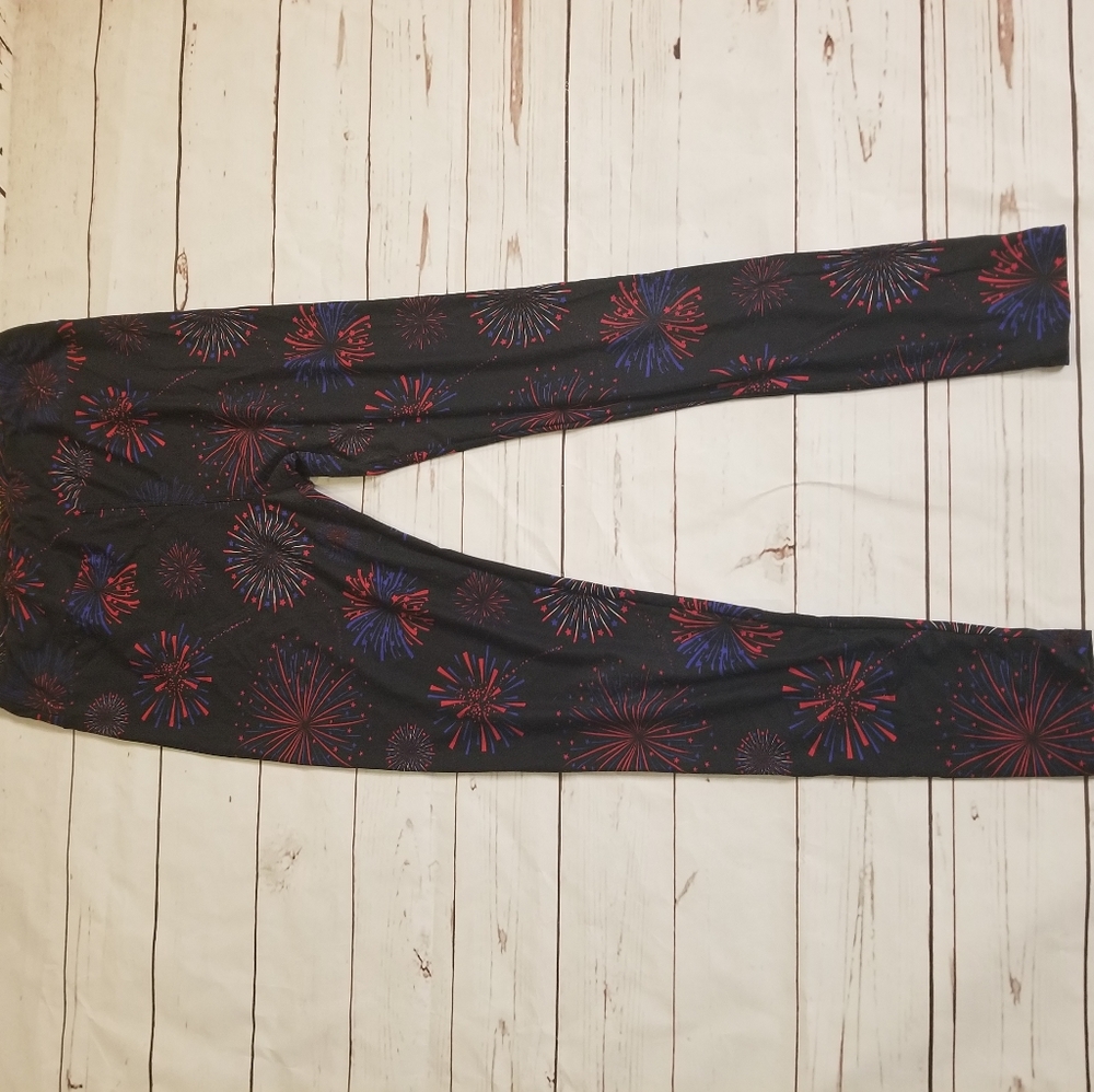 Lularoe Fireworks Leggings